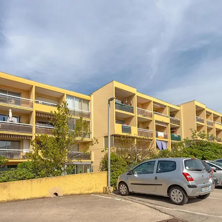 Helios By Interhome アパート シス・フール・レ・プラージュ