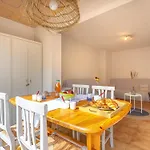 Helios By Interhome Appartement