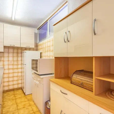 Helios By Interhome Apartament Six-Fours-les-Plages