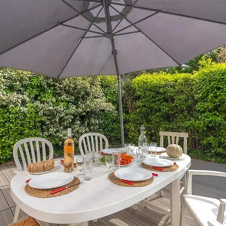 Helios By Interhome Apartament Six-Fours-les-Plages