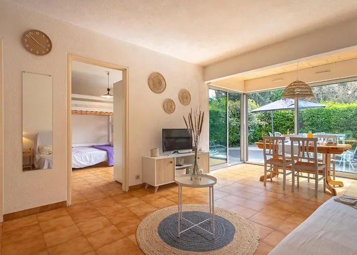 Helios By Interhome